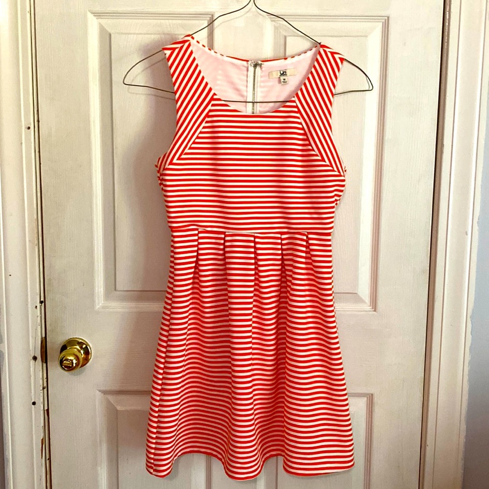 Super cute dress. Orange & white stripped.